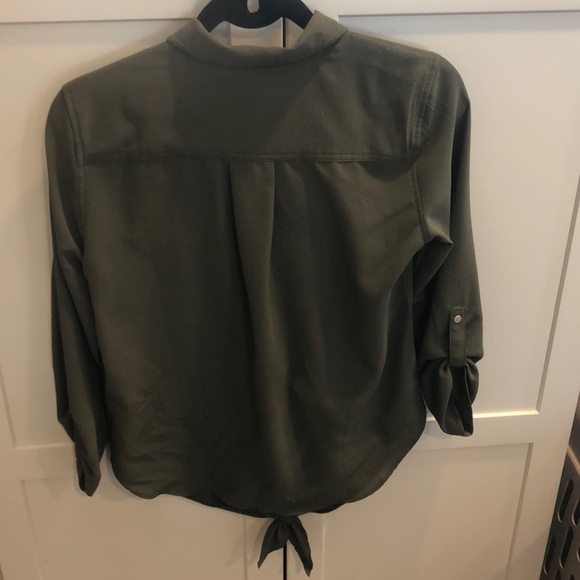 Button down top - Picture 4 of 4